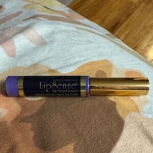 SeneGence LipSense Long-Lasting Liquid Lip Color — Violet Volt